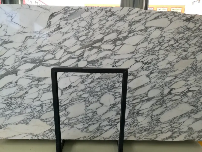 Arabescato Carrara Marble