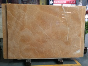 Backlit Yellow Honey Onyx Countertops