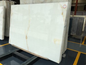 Snow White Onyx Slabs