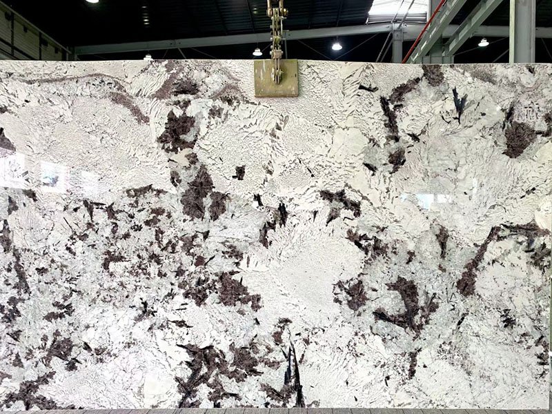 Everest Crystal Granite Kitchen Countertops Everest Crystal Granite Kitchen Countertops