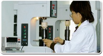 Quality inspection of diamond circular saw blades (5) Quality inspection of diamond circular saw blades (5)